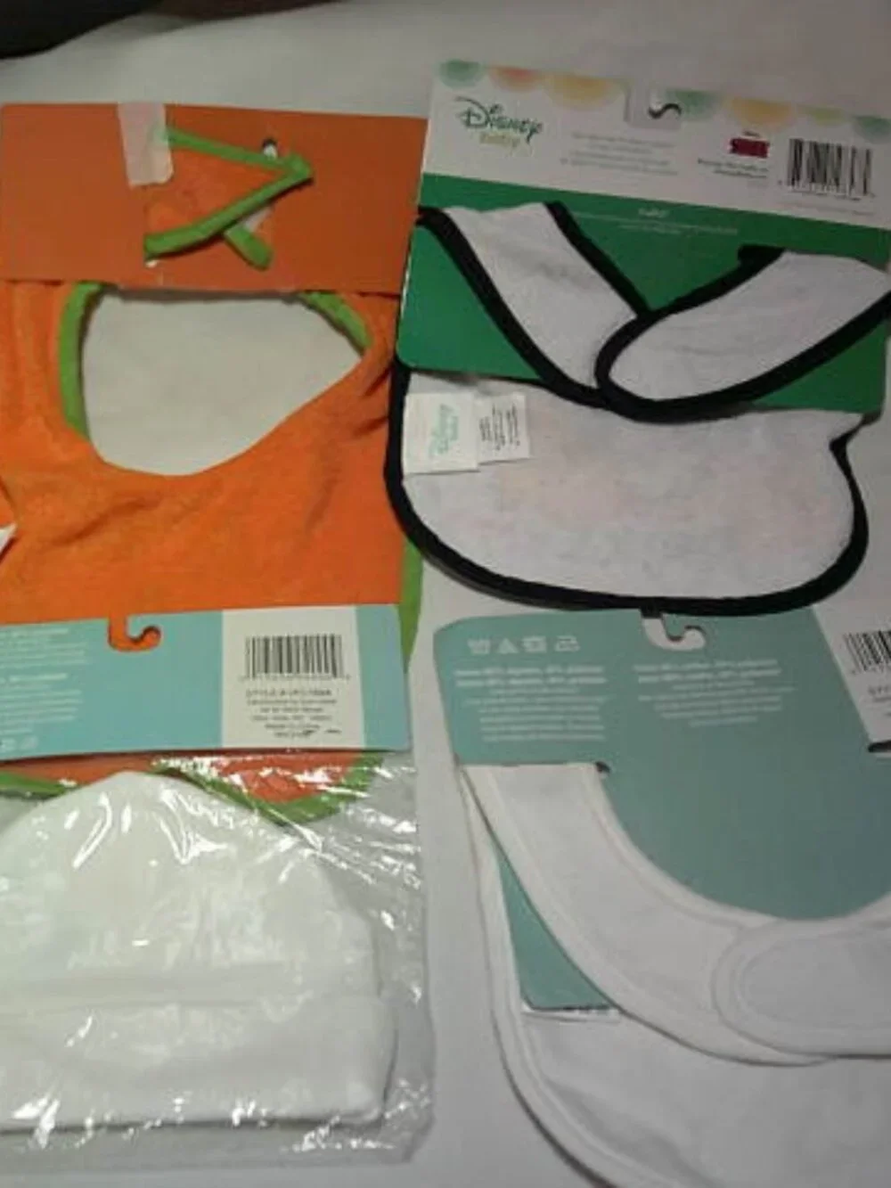NEW LOT DISNEY MINNIE & MICKEY MOUSE & PUMPKIN BABY BIBS w/ TEDDY BEAR SET 👶